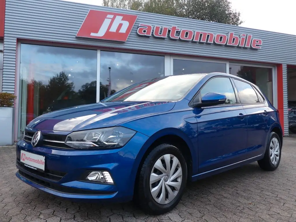 Photo 1 : Volkswagen Polo 2017 Petrol