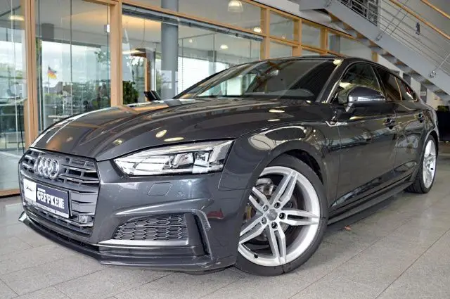 Photo 1 : Audi A5 2019 Essence