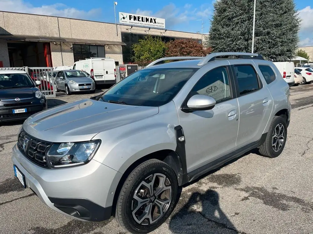 Photo 1 : Dacia Duster 2018 GPL