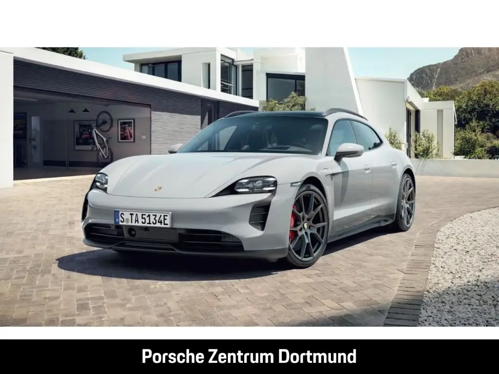 Photo 1 : Porsche Taycan 2023 Not specified