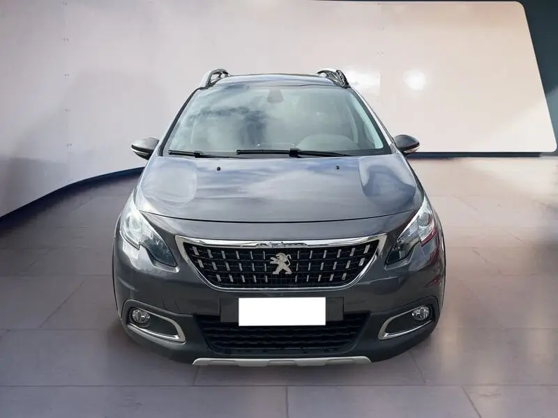 Photo 1 : Peugeot 2008 2019 Essence