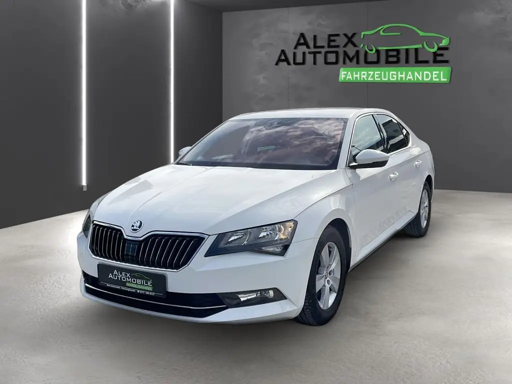 Photo 1 : Skoda Superb 2019 Diesel