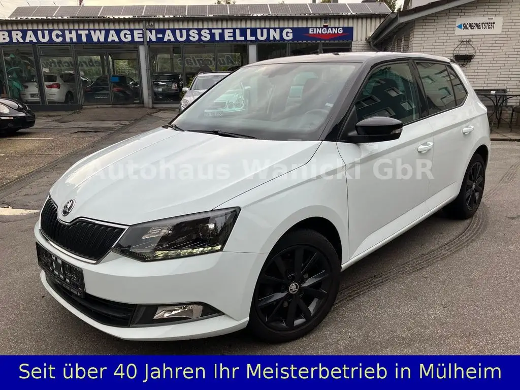 Photo 1 : Skoda Fabia 2016 Essence