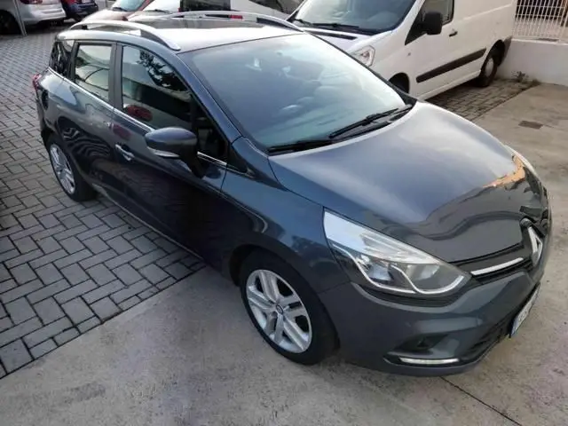 Photo 1 : Renault Clio 2017 Diesel