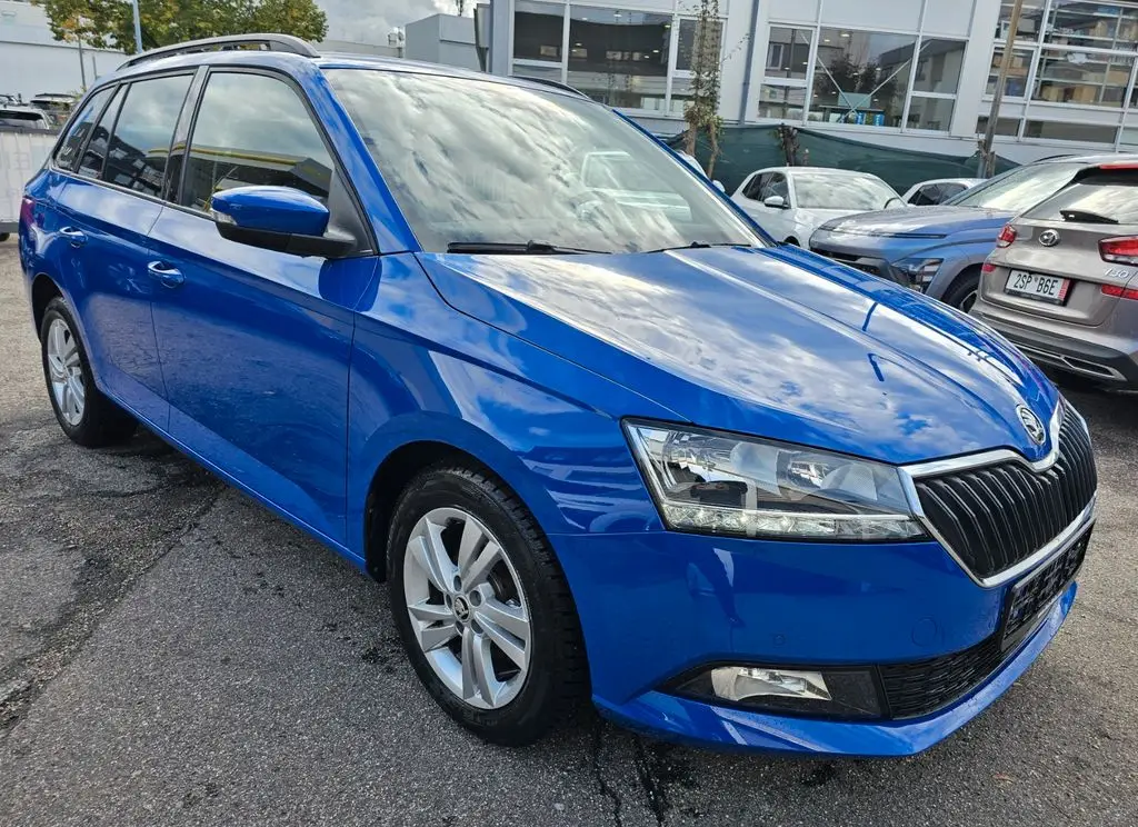 Photo 1 : Skoda Fabia 2022 Essence