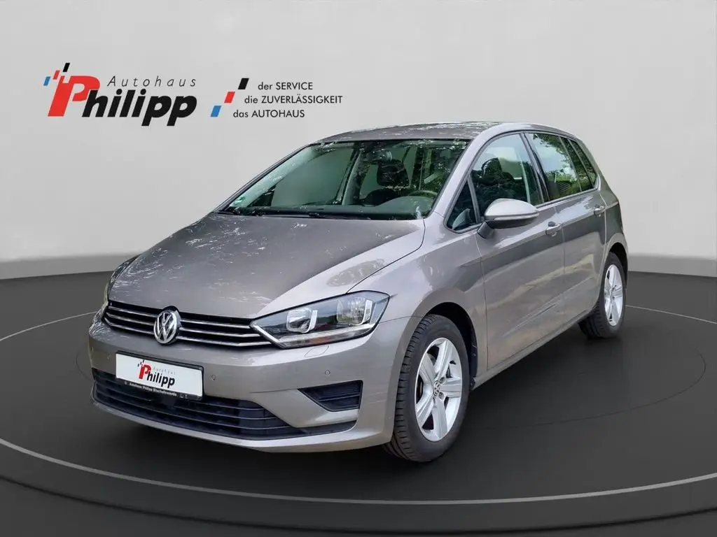 Photo 1 : Volkswagen Golf 2014 Petrol