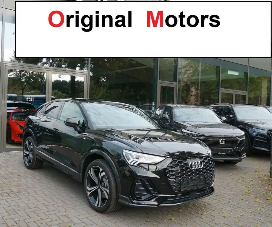 Photo 1 : Audi Q3 2024 Diesel