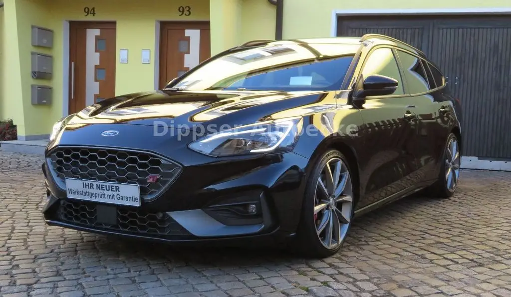 Photo 1 : Ford Focus 2020 Essence