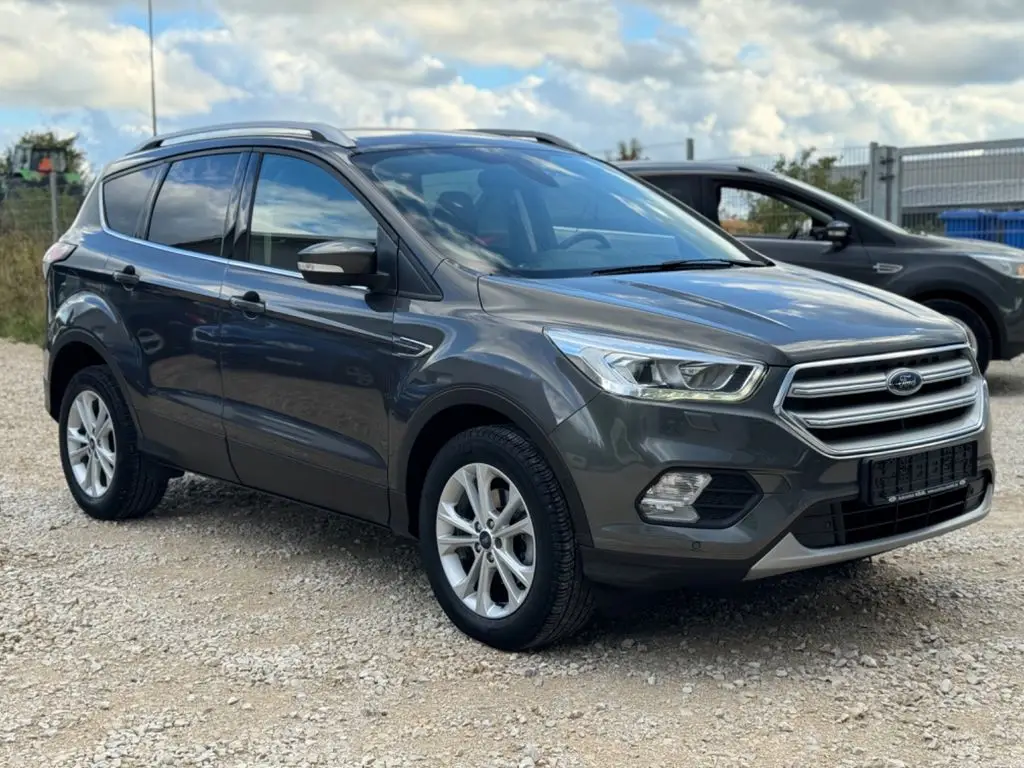 Photo 1 : Ford Kuga 2018 Petrol