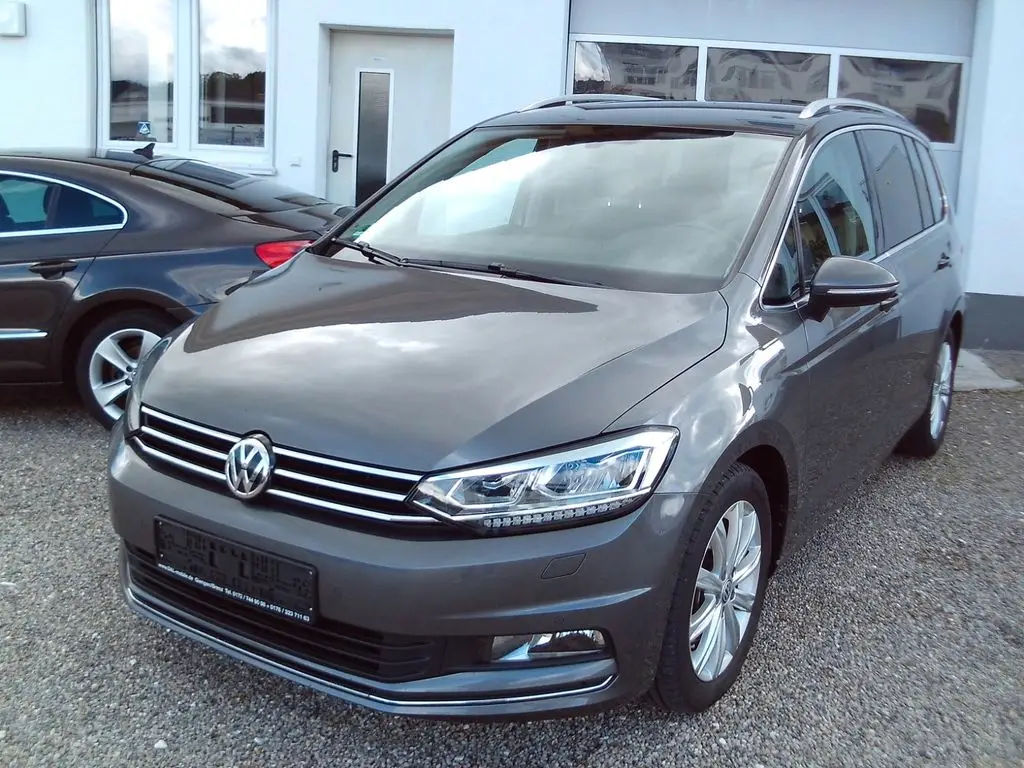 Photo 1 : Volkswagen Touran 2015 Diesel