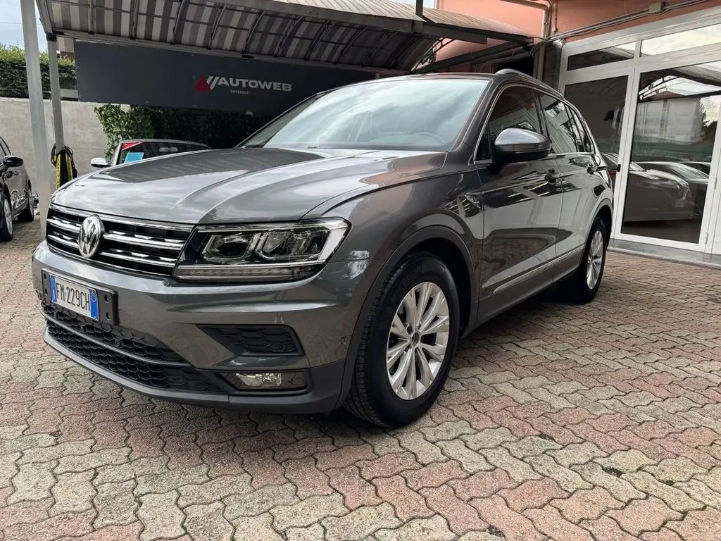 Photo 1 : Volkswagen Tiguan 2017 Diesel