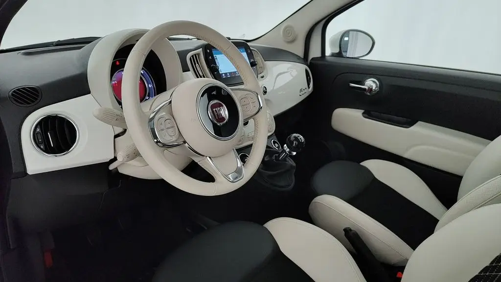 Photo 1 : Fiat 500 2023 Hybrid