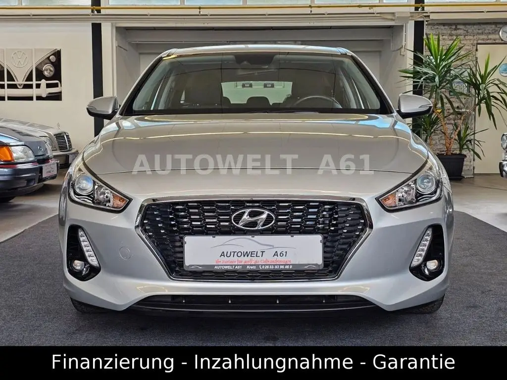 Photo 1 : Hyundai I30 2017 Petrol