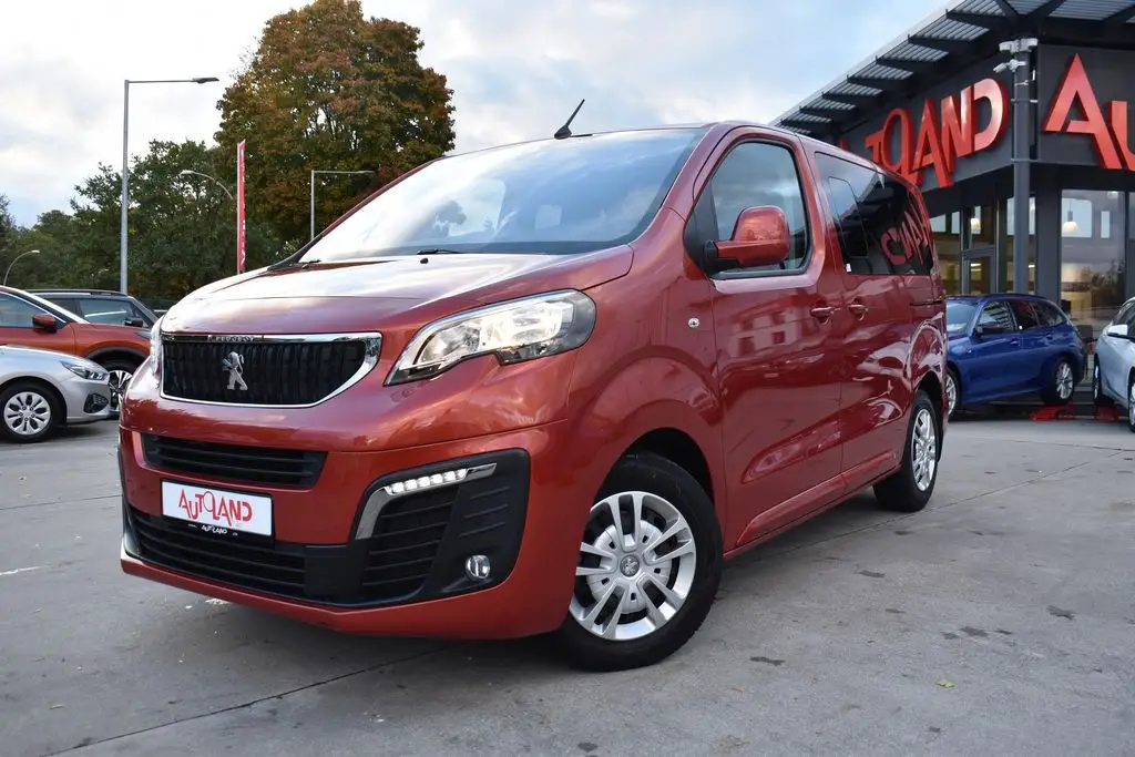 Photo 1 : Peugeot Traveller 2020 Diesel