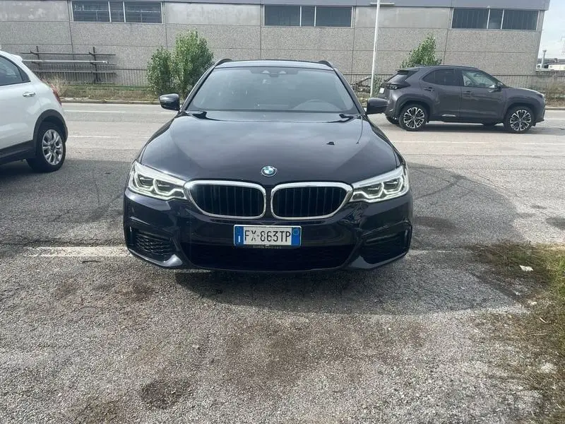 Photo 1 : Bmw Serie 5 2019 Diesel