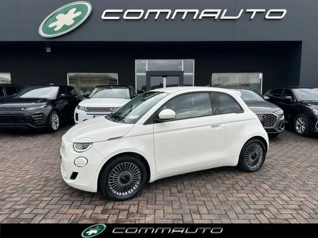 Photo 1 : Fiat 500 2021 Non renseigné