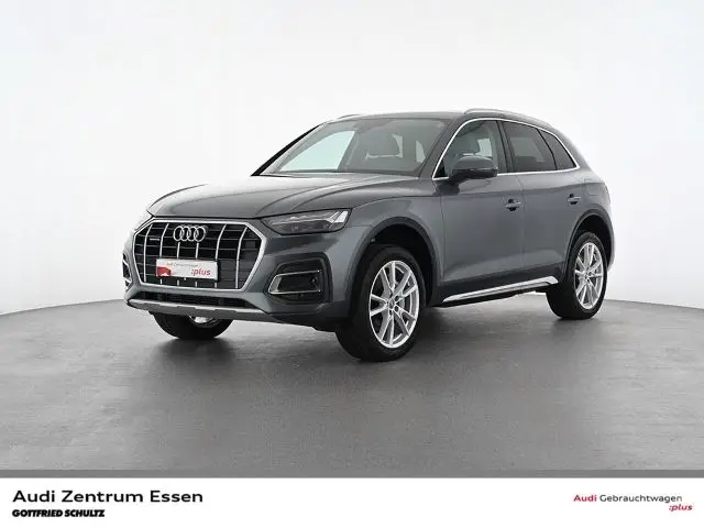 Photo 1 : Audi Q5 2021 Hybrid