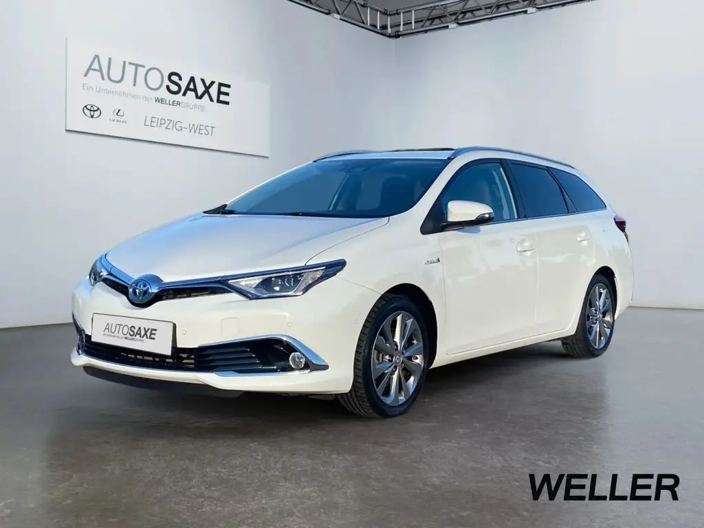 Photo 1 : Toyota Auris 2018 Hybrid