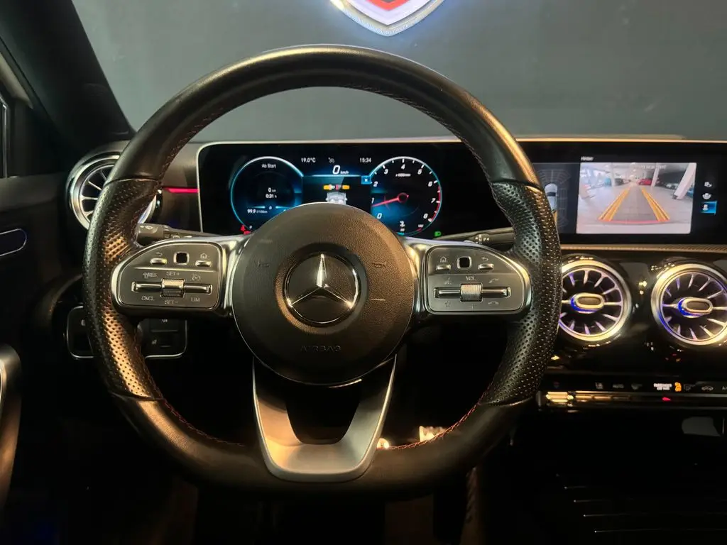 Photo 1 : Mercedes-benz Classe A 2019 Essence