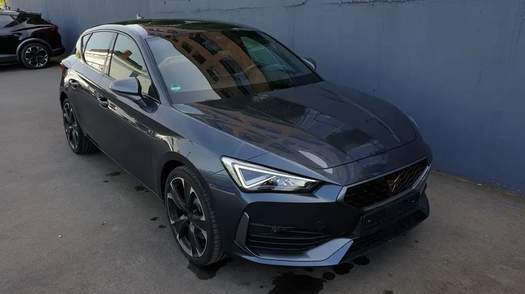 Photo 1 : Cupra Leon 2021 Hybride