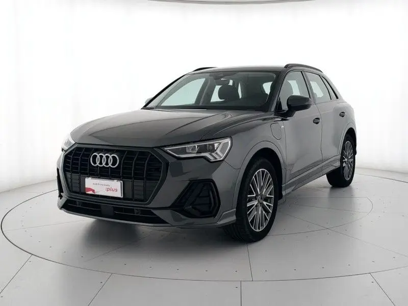 Photo 1 : Audi Q3 2021 Autres