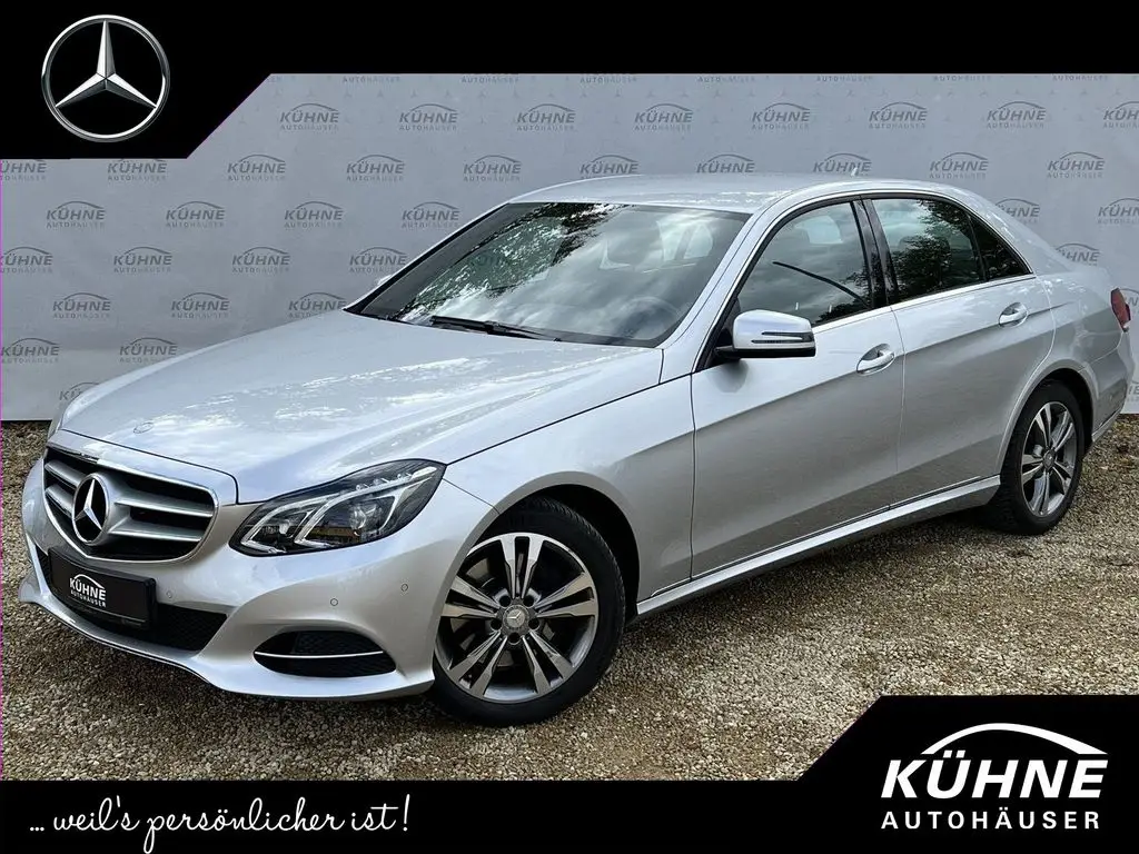 Photo 1 : Mercedes-benz Classe E 2015 Petrol