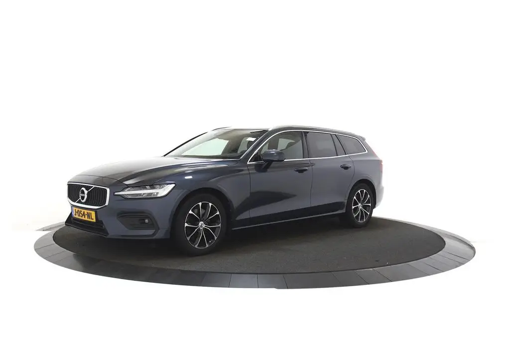 Photo 1 : Volvo V60 2020 Essence