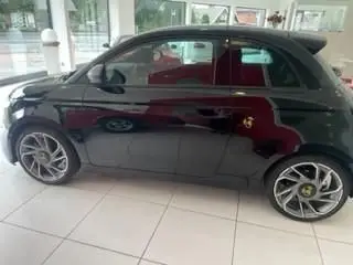 Photo 1 : Abarth 500 2024 Not specified