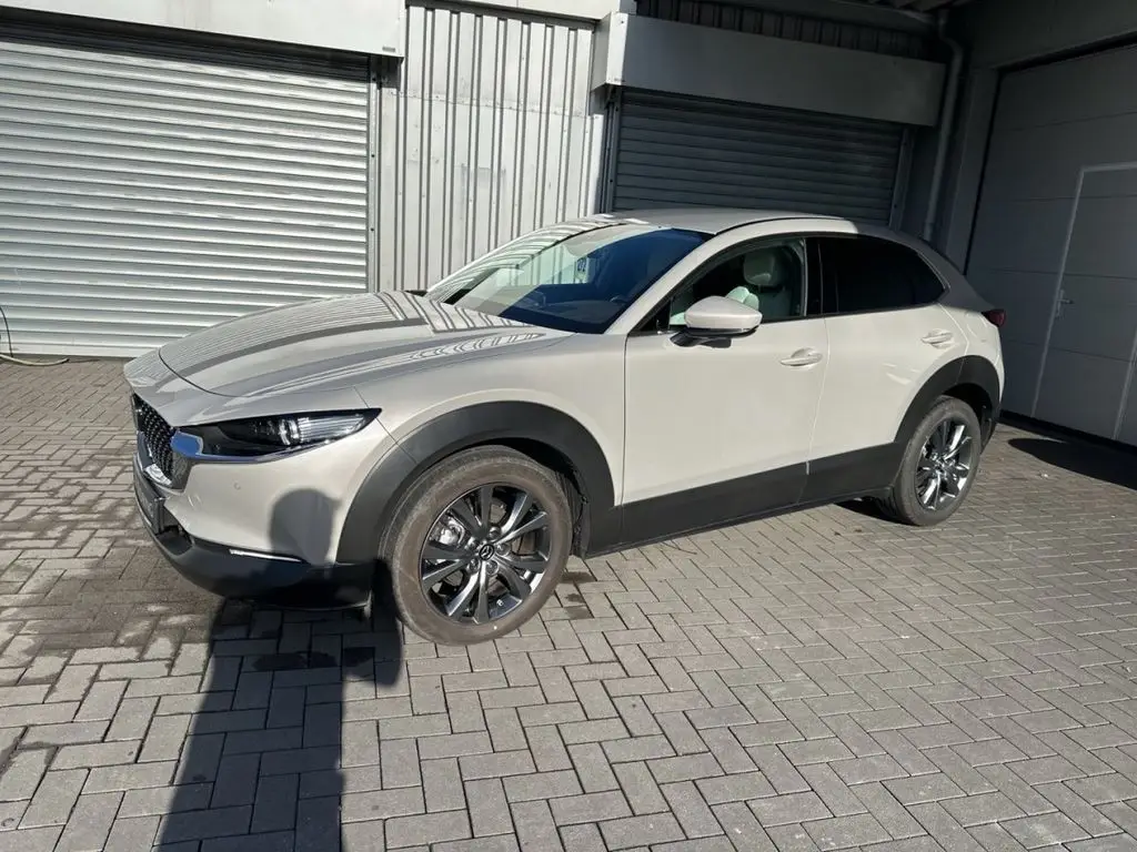 Photo 1 : Mazda Cx-30 2022 Petrol