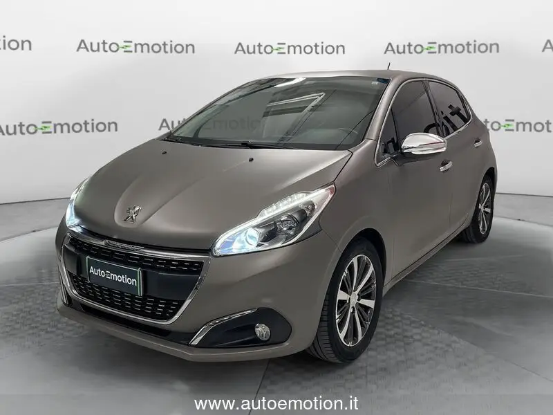 Photo 1 : Peugeot 208 2016 Diesel