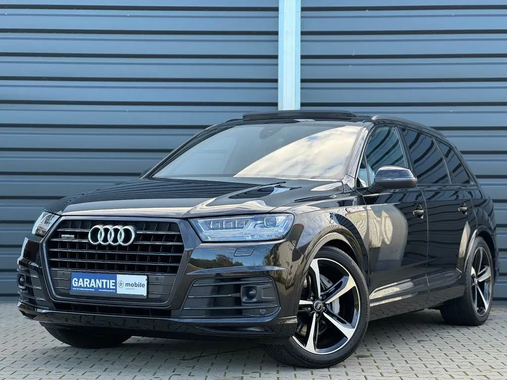 Photo 1 : Audi Q7 2019 Diesel