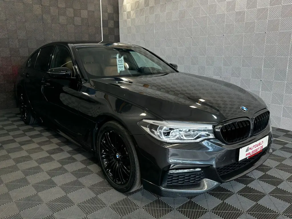 Photo 1 : Bmw Serie 5 2018 Petrol