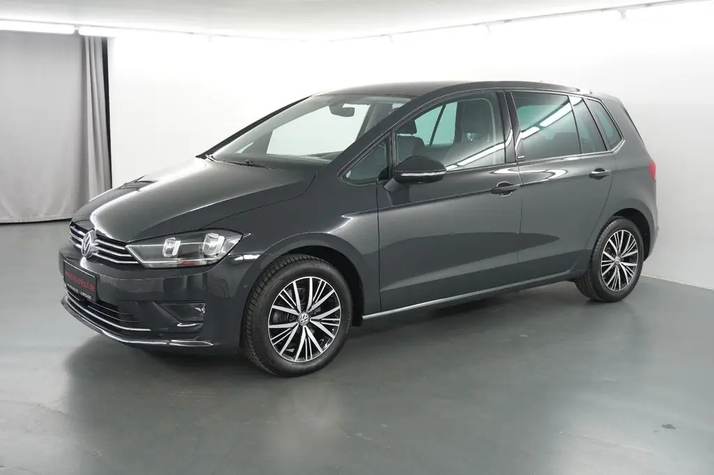 Photo 1 : Volkswagen Golf 2017 Petrol