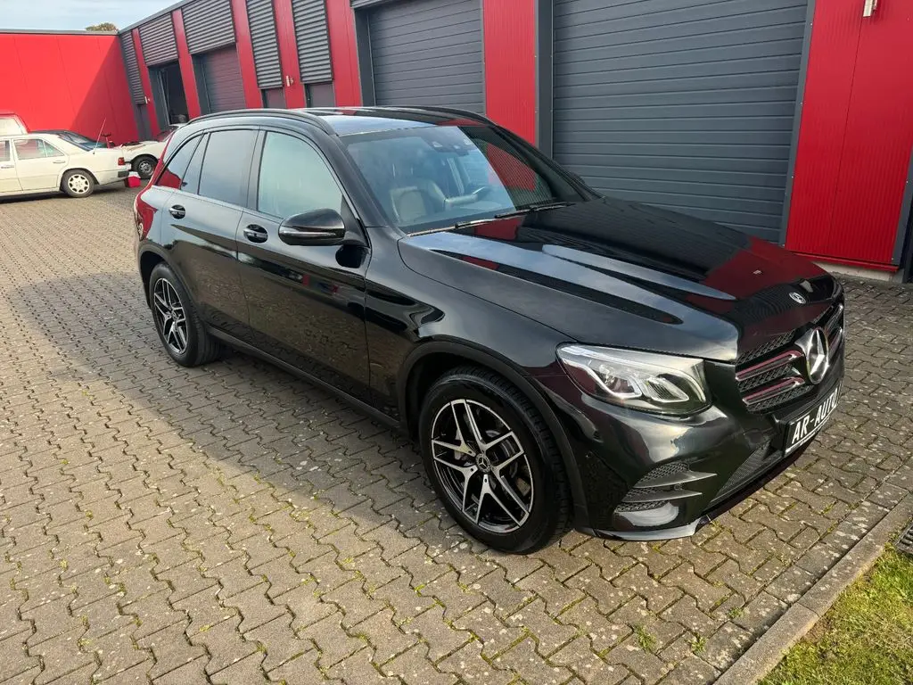 Photo 1 : Mercedes-benz Classe Glc 2019 Petrol