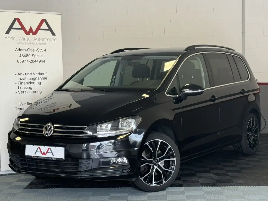 Photo 1 : Volkswagen Touran 2019 Essence