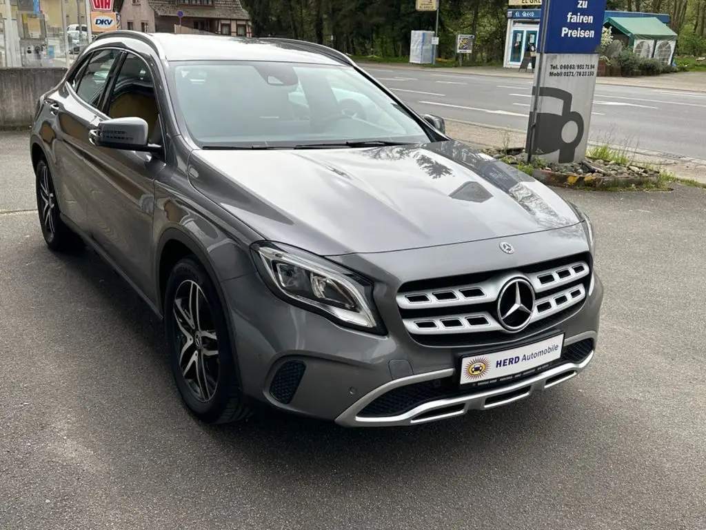 Photo 1 : Mercedes-benz Classe Gla 2019 Petrol