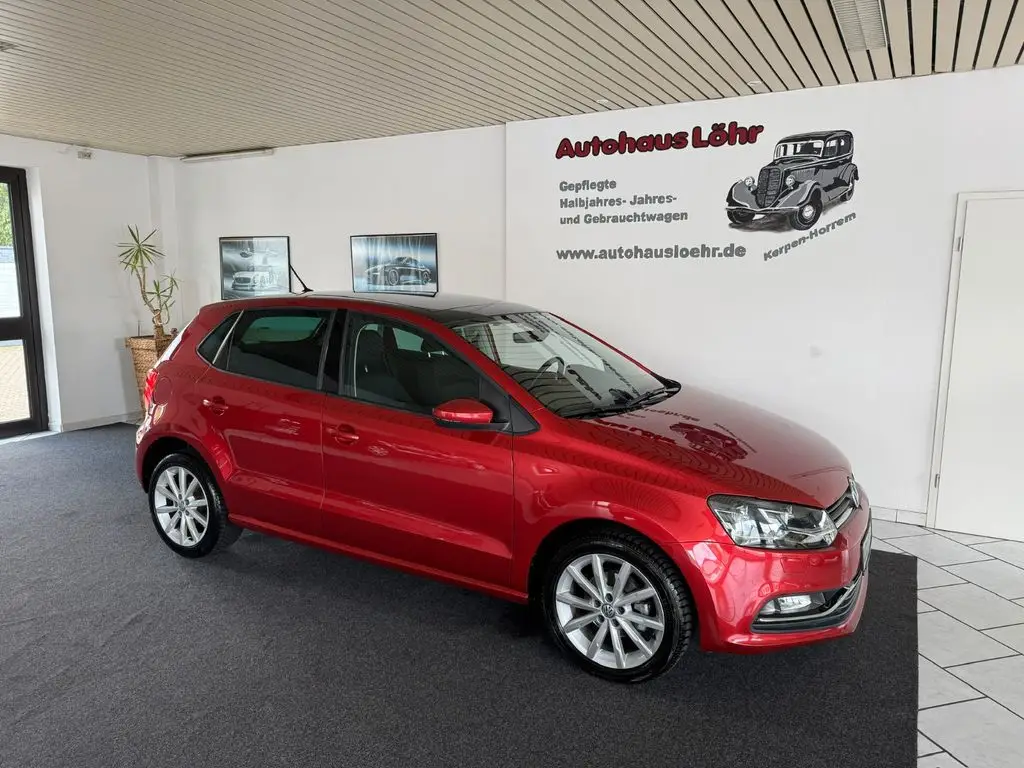 Photo 1 : Volkswagen Polo 2015 Petrol