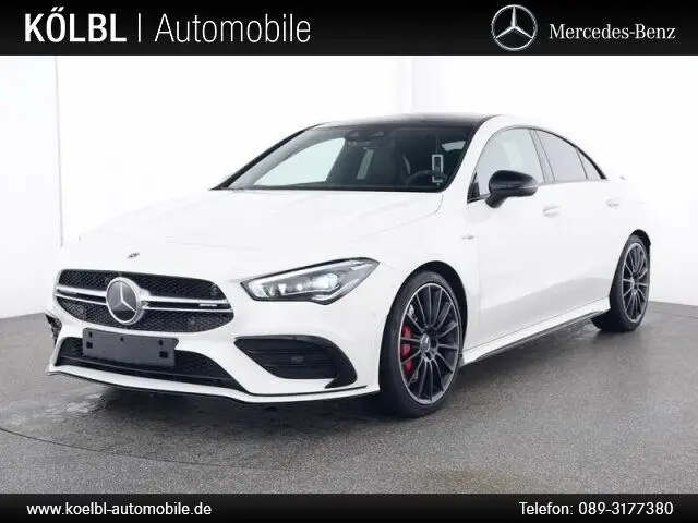 Photo 1 : Mercedes-benz Classe Cla 2023 Petrol