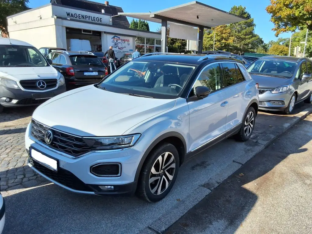 Photo 1 : Volkswagen T-roc 2021 Petrol