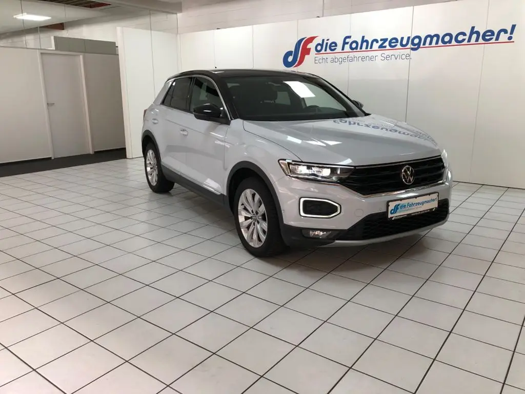 Photo 1 : Volkswagen T-roc 2021 Petrol