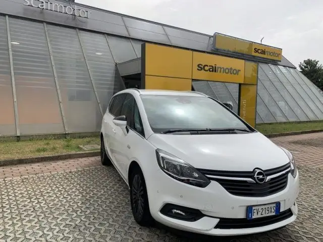 Photo 1 : Opel Zafira 2019 Diesel