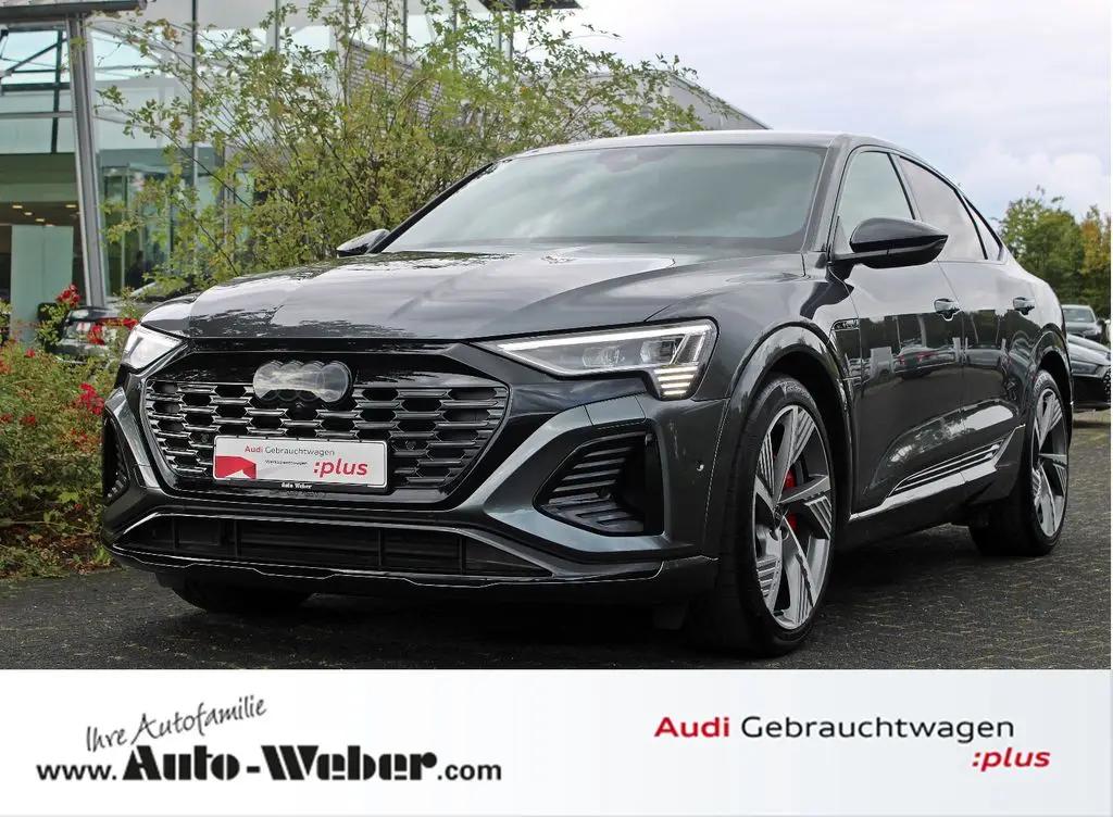 Photo 1 : Audi Q8 2024 Non renseigné