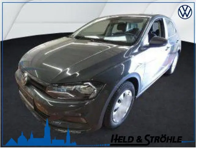 Photo 1 : Volkswagen Polo 2019 Petrol