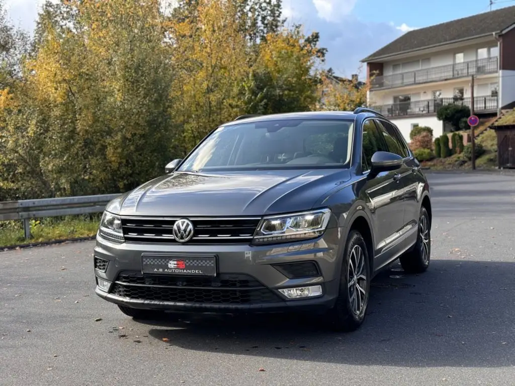 Photo 1 : Volkswagen Tiguan 2017 Petrol