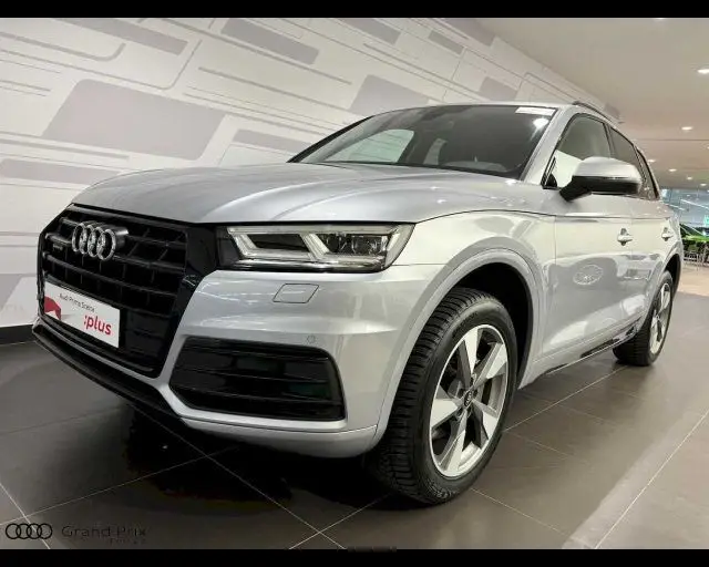 Photo 1 : Audi Q5 2021 Diesel