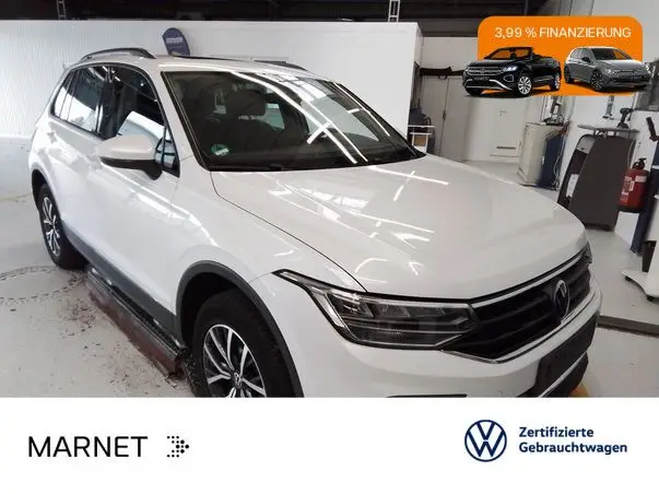 Photo 1 : Volkswagen Tiguan 2024 Essence