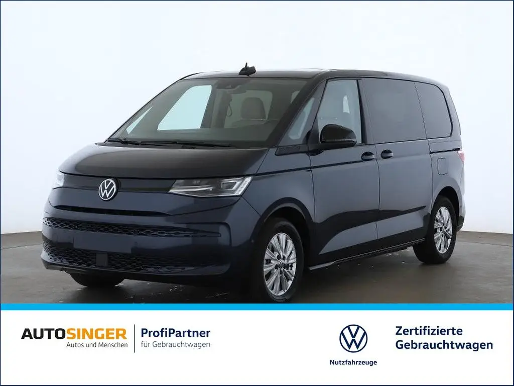 Photo 1 : Volkswagen T7 2022 Hybrid