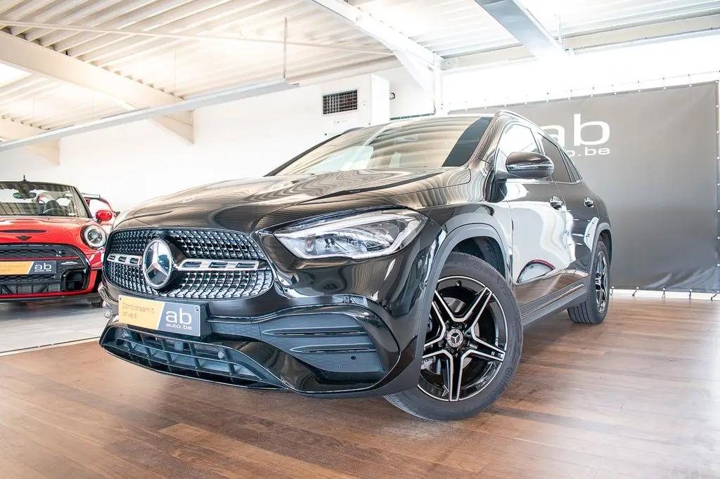 Photo 1 : Mercedes-benz Classe Gla 2022 Hybrid