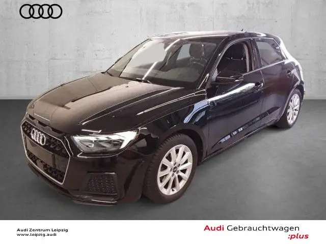 Photo 1 : Audi A1 2022 Essence