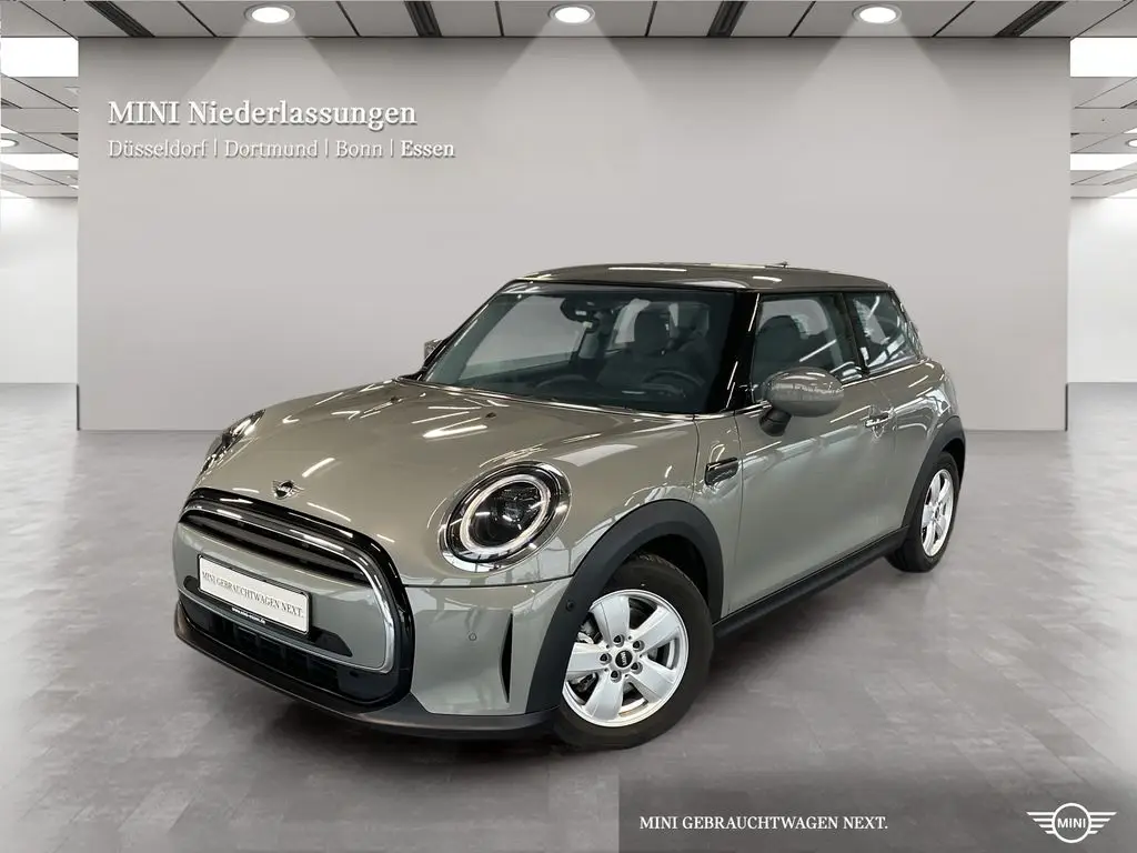 Photo 1 : Mini One 2021 Petrol